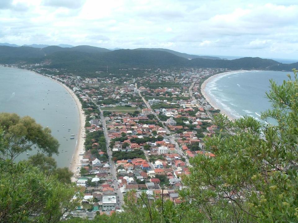 Casa de Praia em Bombinhas Beach House Exterior foto